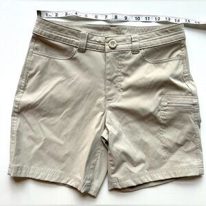Eddie Bauer Shorts Womens 4 Khaki Nylon Blend Stretch 7" Inseam Hiking Outdoor